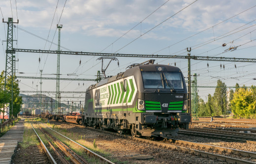 1226947 (a): :2048x1311